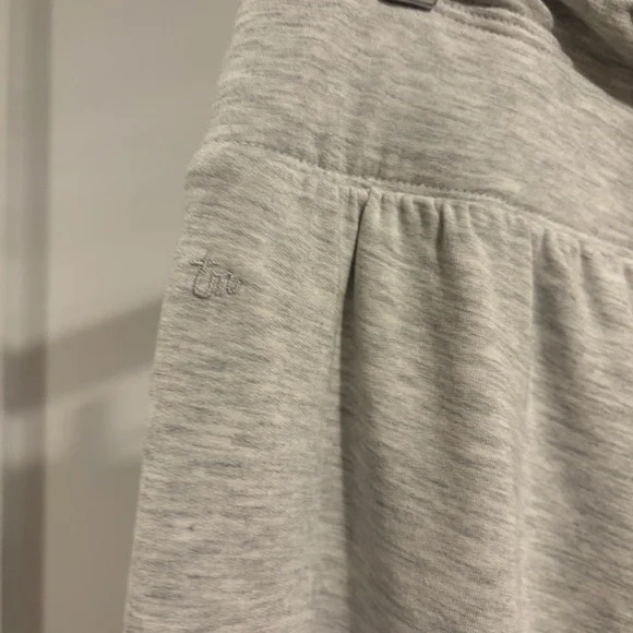 NWT Travis Mathew Adelaide Cloud Terry Jogger Lounge Pant Lt Grey size Medium